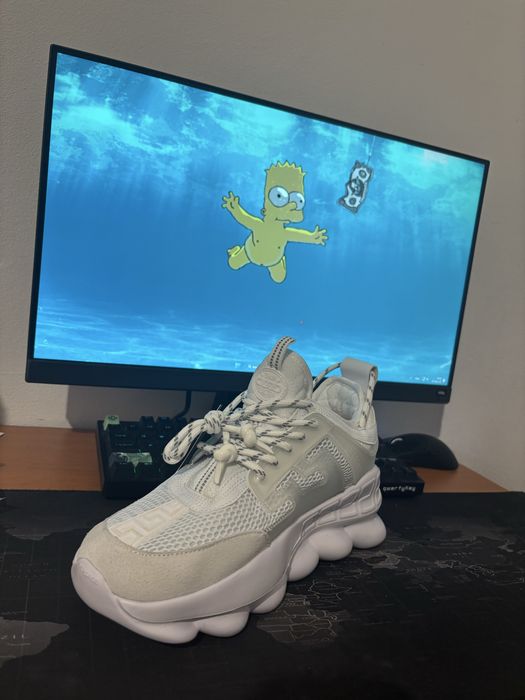 Vand Versace Chain Reaction marimea 43