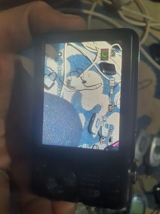 Продам фотоаппарат SONY