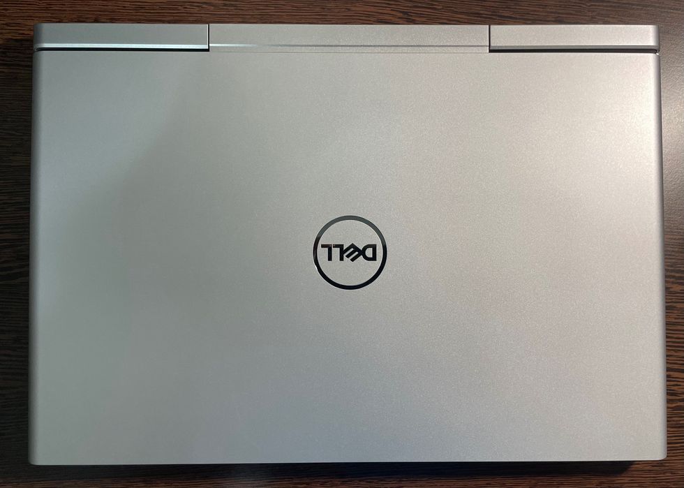 Dell Vostro 15 7580 | i5-8300H | GTX 1050 Ti 4GB | 16GB | 512GB NVMe | IPS