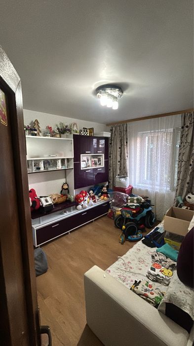Apartament 2 camere Vulcan Vizavi de Penny centru vechi