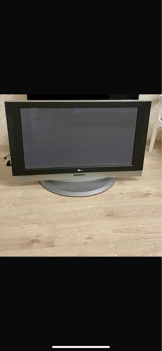 Телевизор LG 120 на 55