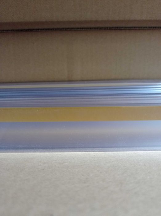 Ценова лента 100 см (с лепящ слой)