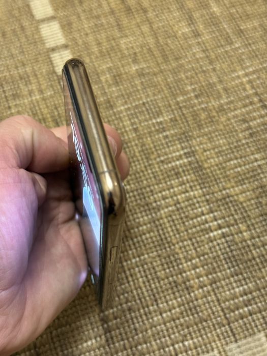 iPhone 11 pro Golb 64g