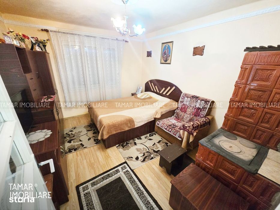 Casă Deosebită cu 5 Camere - Teren 900 mp