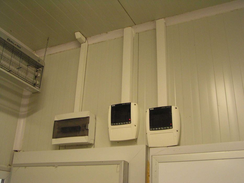 Хладилни камери,контролери