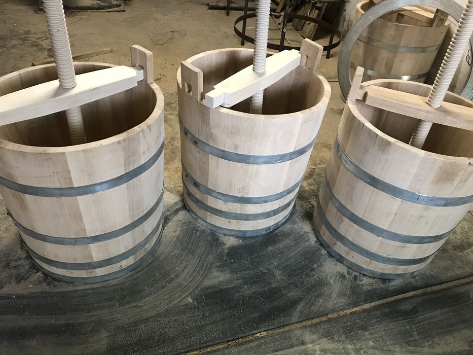 Butoaie stejar,salcâm și dud