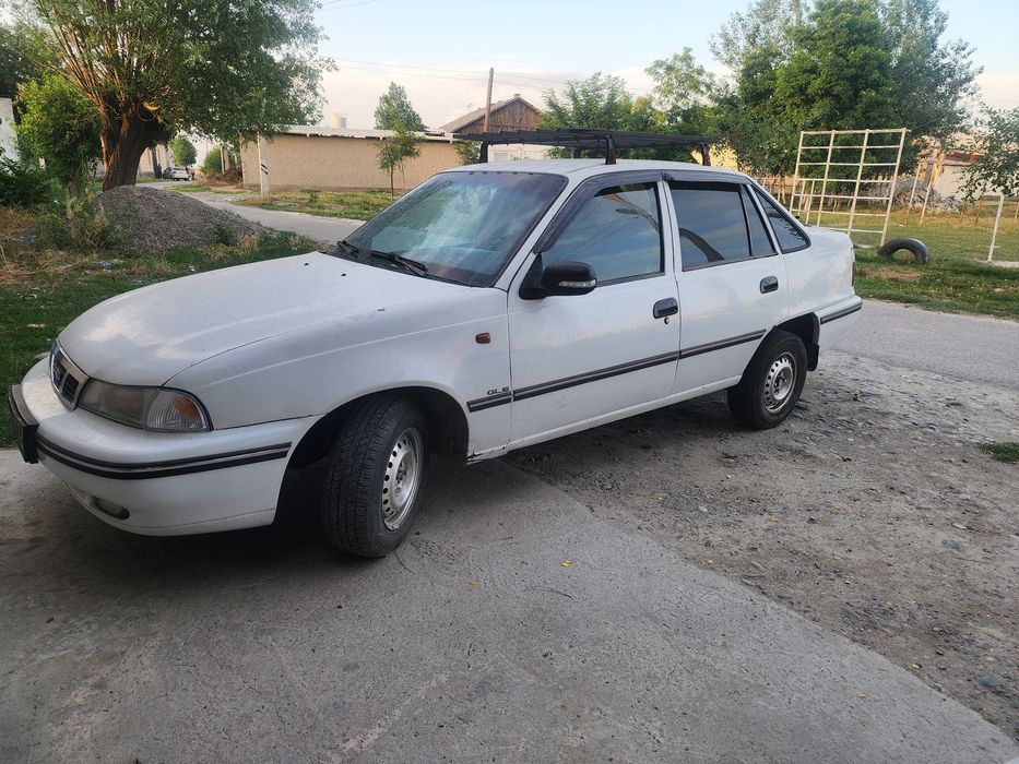 Nexia 1 sons sotiladi