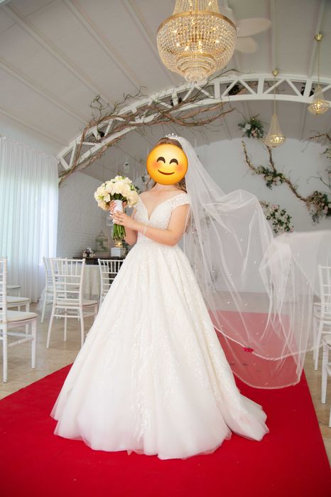 !!! ROCHIE MIREASA !!! creata pe comanda in Istanbul ( DIADEMA CADOU )