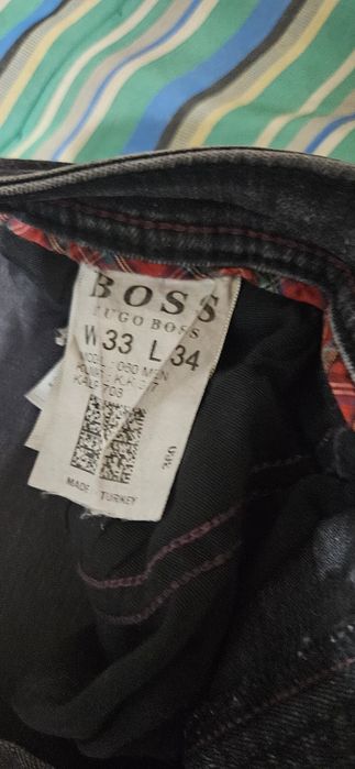 Продам фирменные джинсы