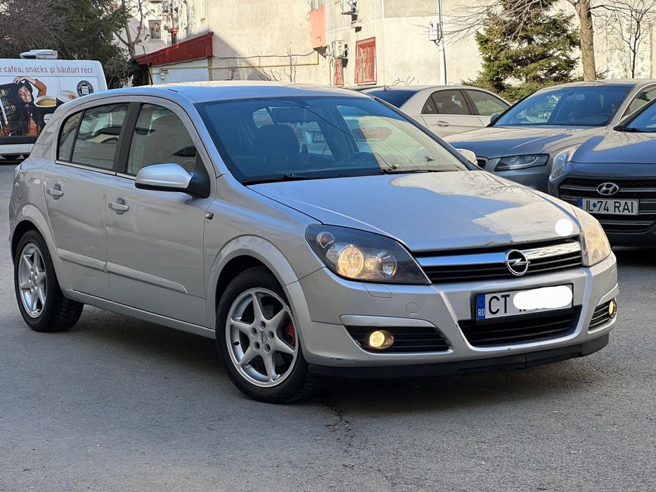 De vanzare opel astra h motor 1.7 cdti