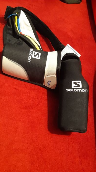 Vând centură pentru hidratare SOLOMON