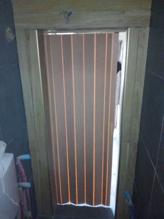 Vând casă cu 58 arii de teren langă orasul Dej