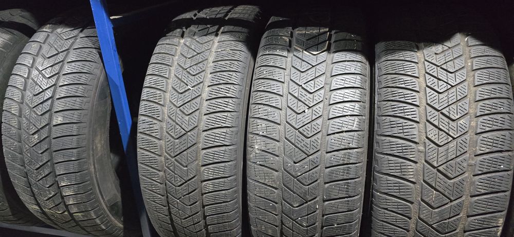 235 60 18 / 235/60/18 Pirelli, seturi de 2 sau 4 buc