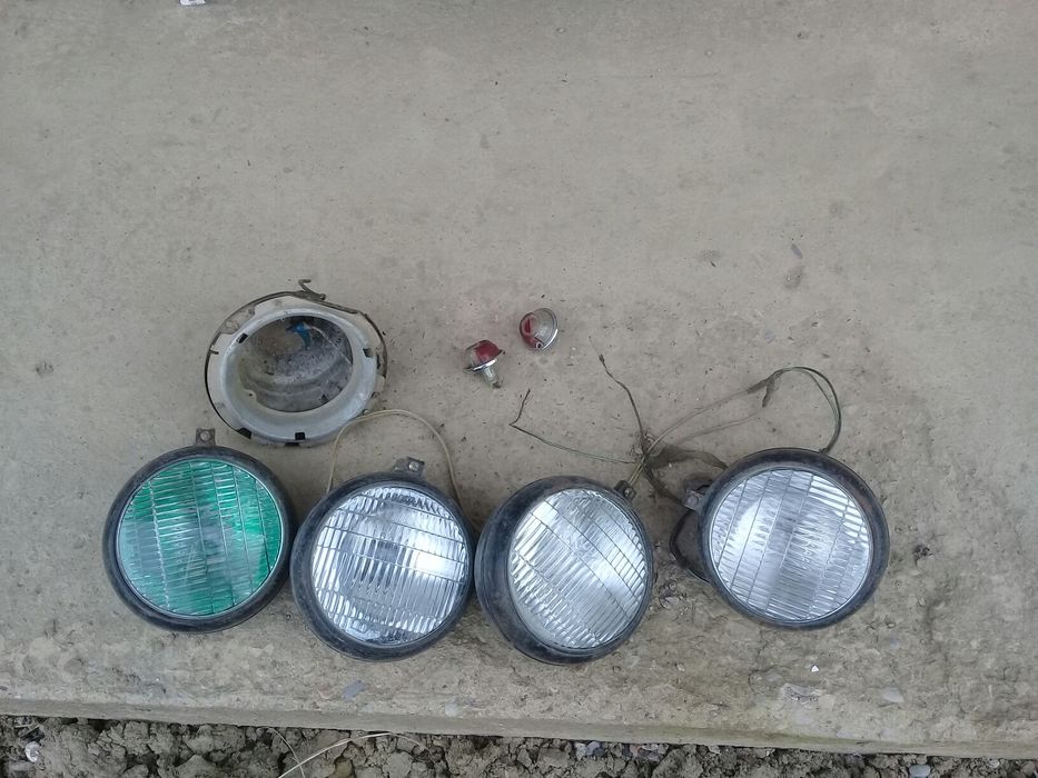 Продам фары разные