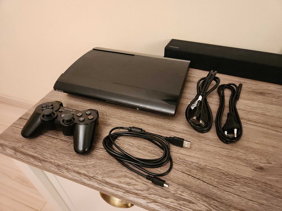 PlayStation 3 (PS3) Super Slim (500GB) - Modat, Complet functional