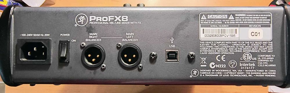 Миксер Маки / Mixer Mackie ProFX8USB