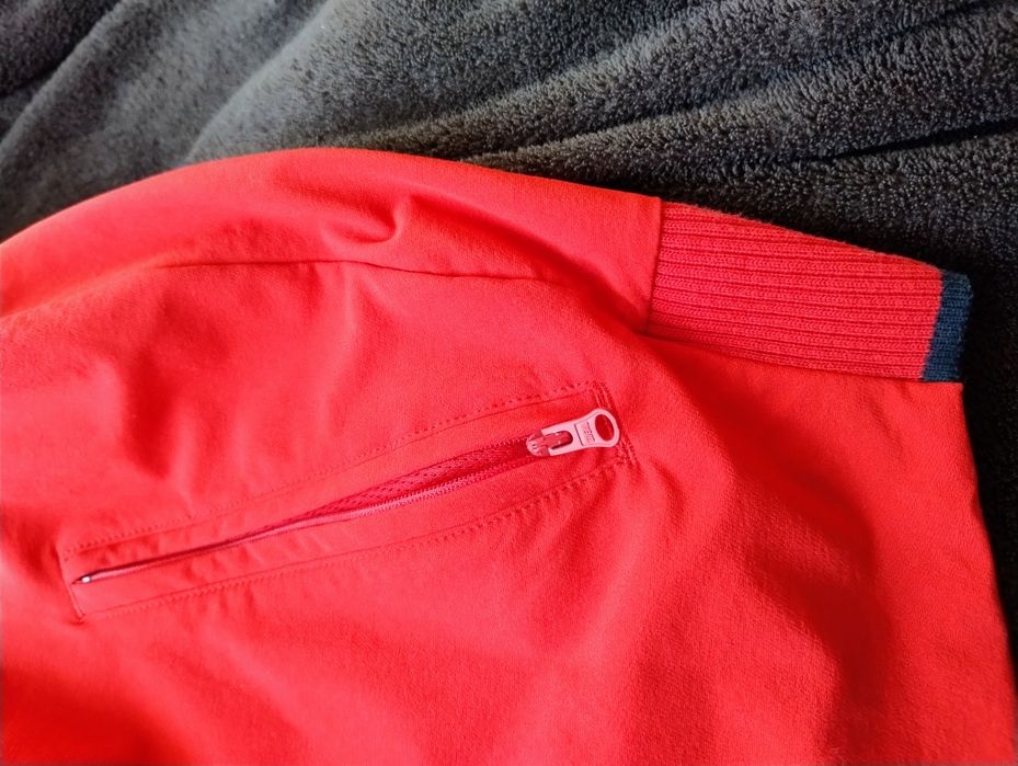 Bluză adidas fermoar  M-L premium bărbați