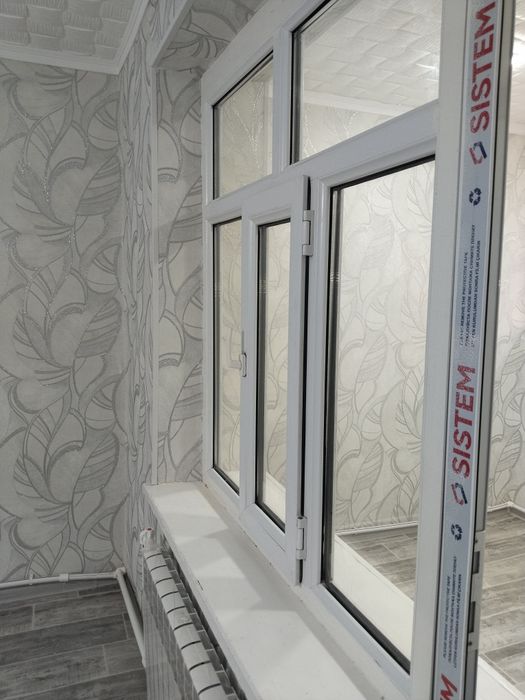 PRODAM 2/1/2. Квартира с РЕМОНТОМ.  Балкон 2х6. Янгиюль. У дороги