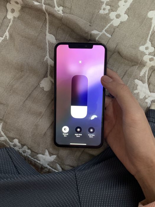 iPhone Xs Max 64gb в идеальном состоянии
