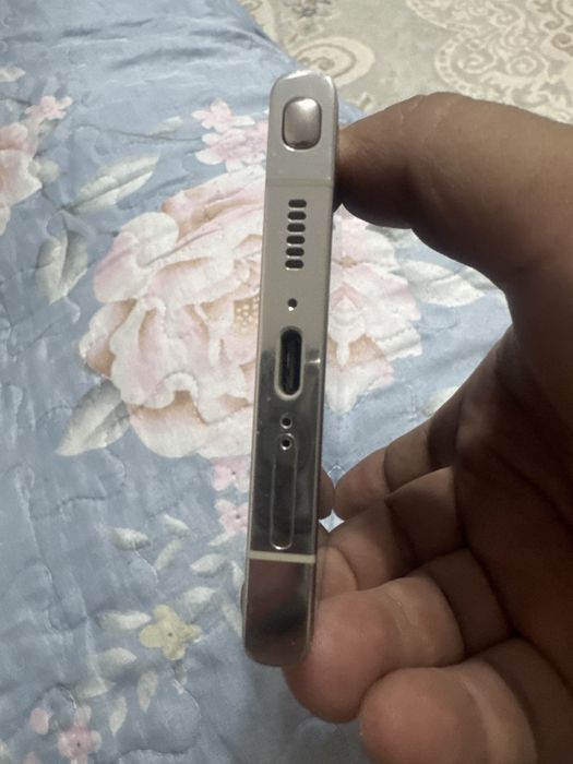 Самсунг с 23 ульта