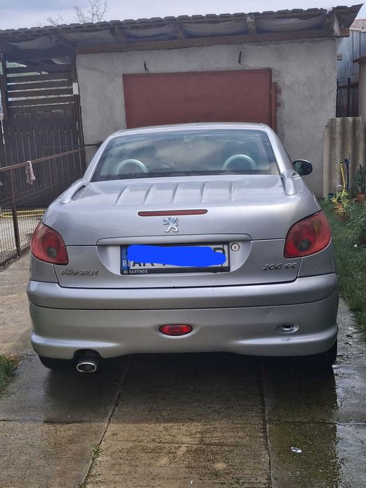 Vand Peugeot 206 an 2007