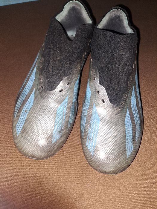 Ghete de fotbal crazyfast cu Messi