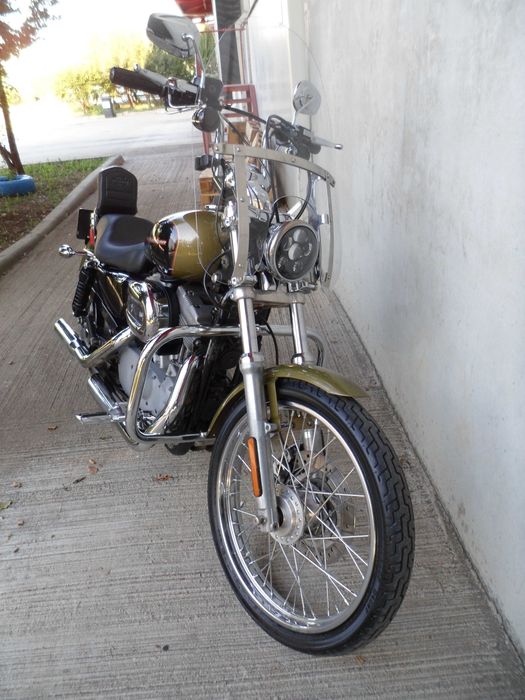 Harley Davidson XL 883 C Sportster Custom