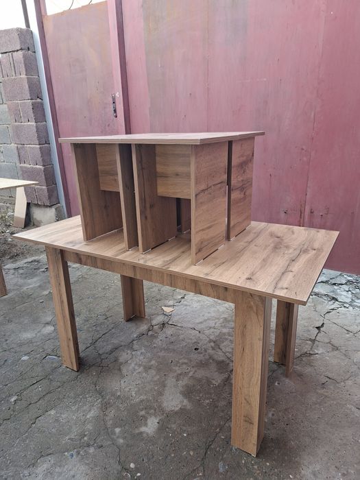 Кухонный стол новый