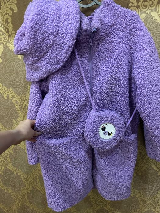 Набор пальто девочке, панамка, сумочка. На осень