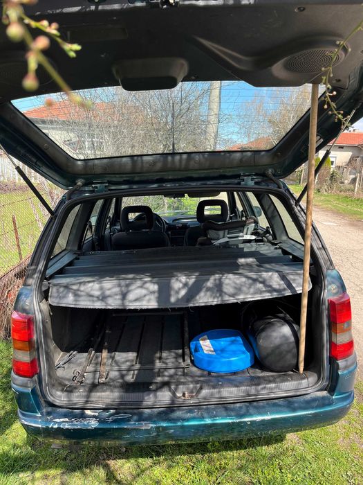 Опел Астра Ф Комби газ-бензин