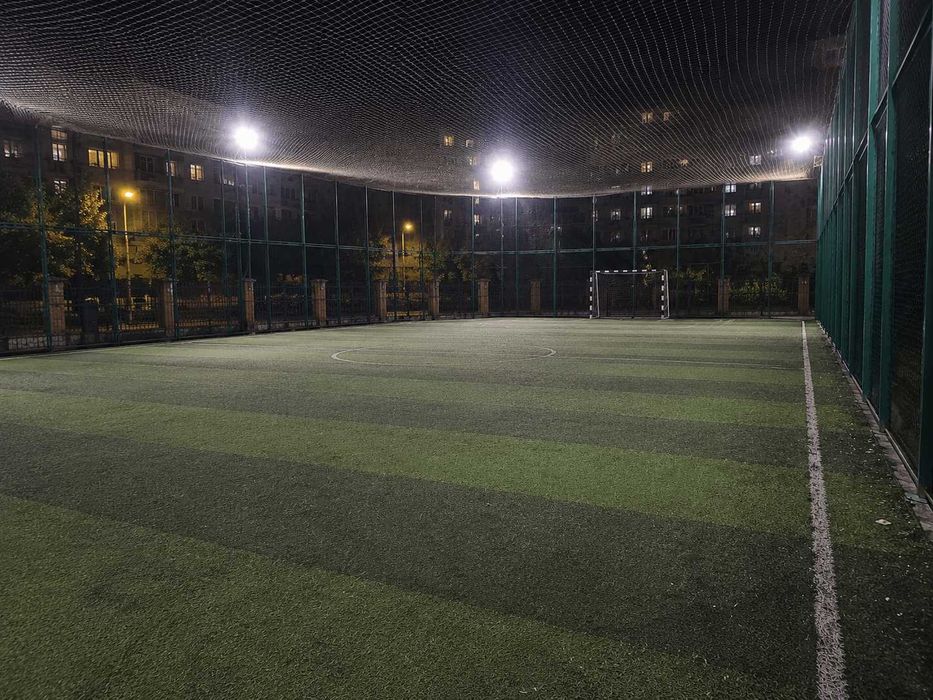Mini futbol polya, futbol maydoni Shayxontohur Chorsu Мини футбол Поле