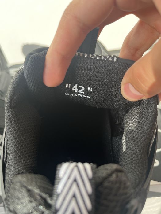 Off white BRB Black