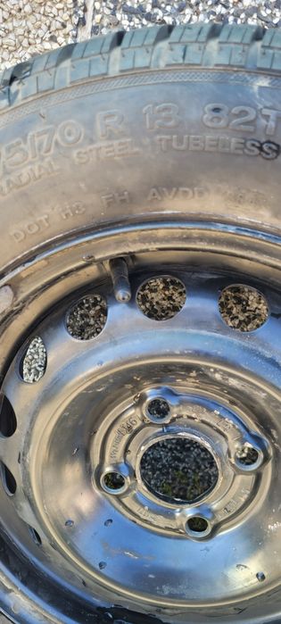 Продавам гуми и джанти