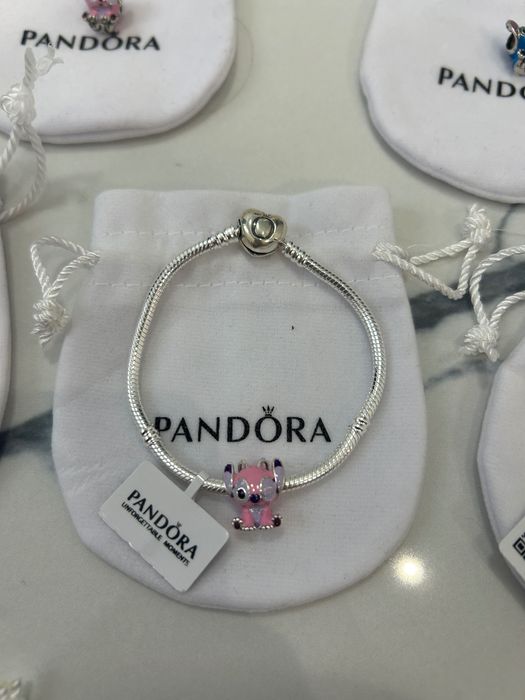 Bratari Pandora Stitch/160 lei bucata/argint