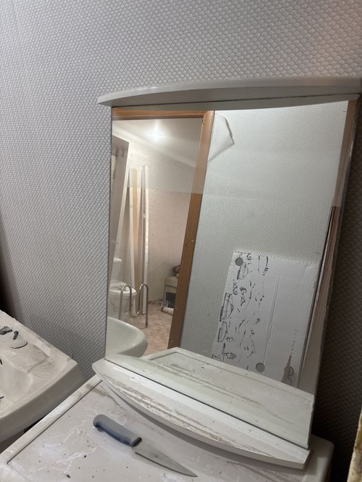 Зеркало в ванную комнату