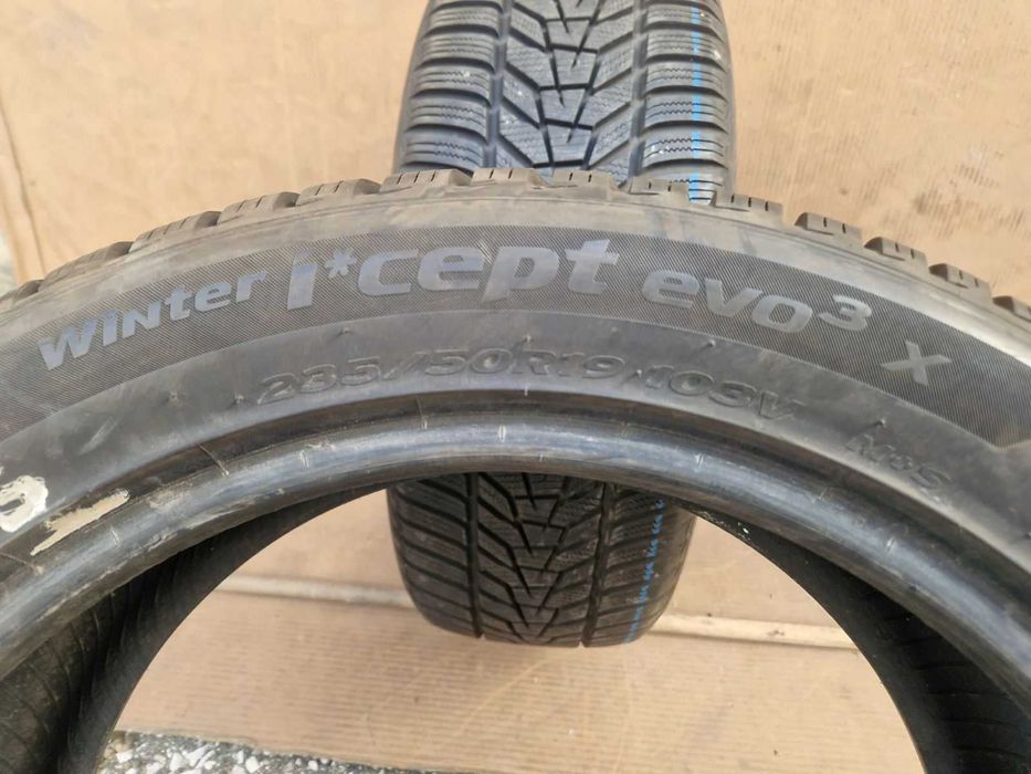 2 Hankook R19 235/50
Зимни гуми 
DOT2921