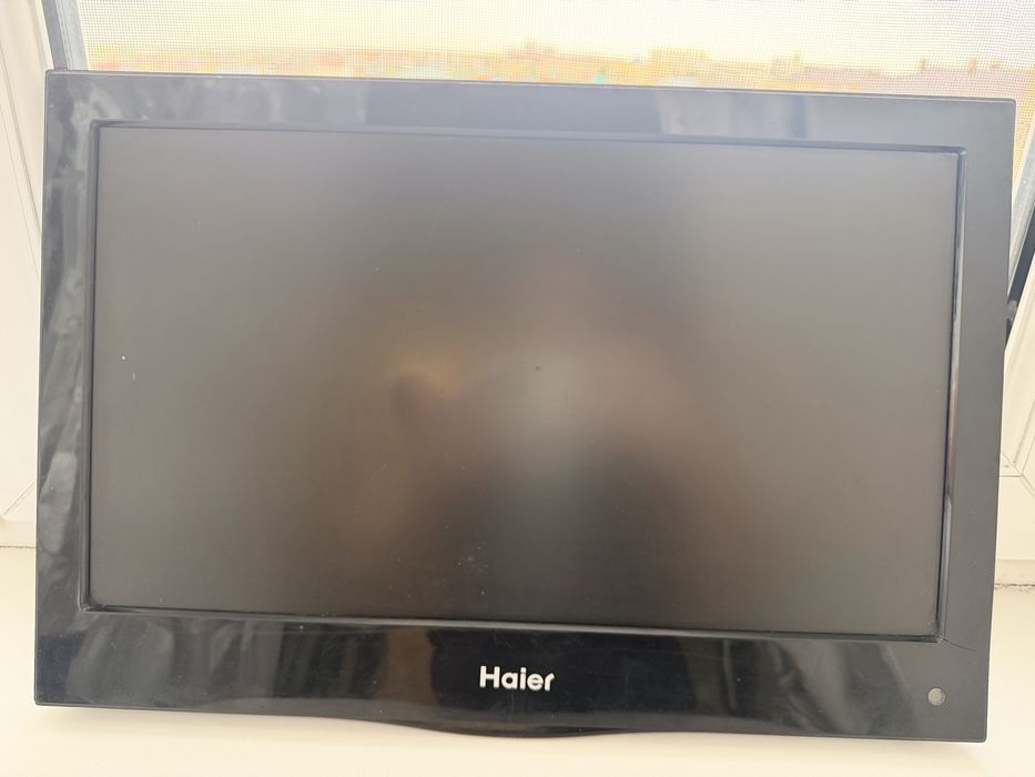 Телевизор Haier — в хорошем состоянии