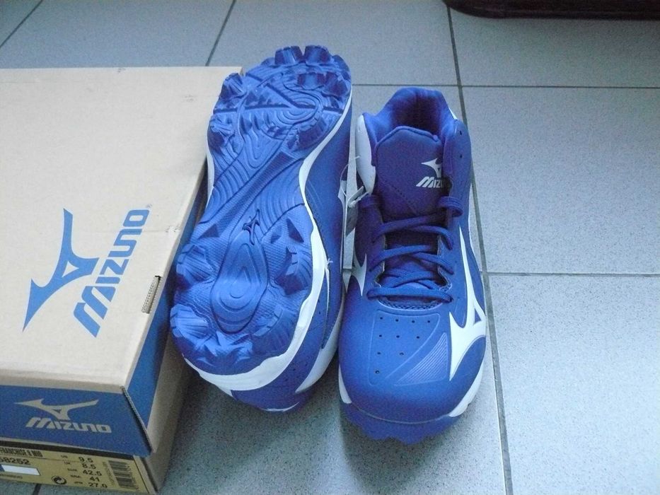 Ghete Barbati MIZUNO 9 SPIKE Originali Cu Crampoane Fixe,Noi In Cutie