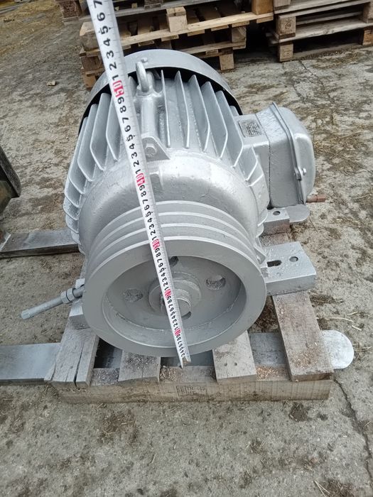 Продавам ел.мотор.22кв