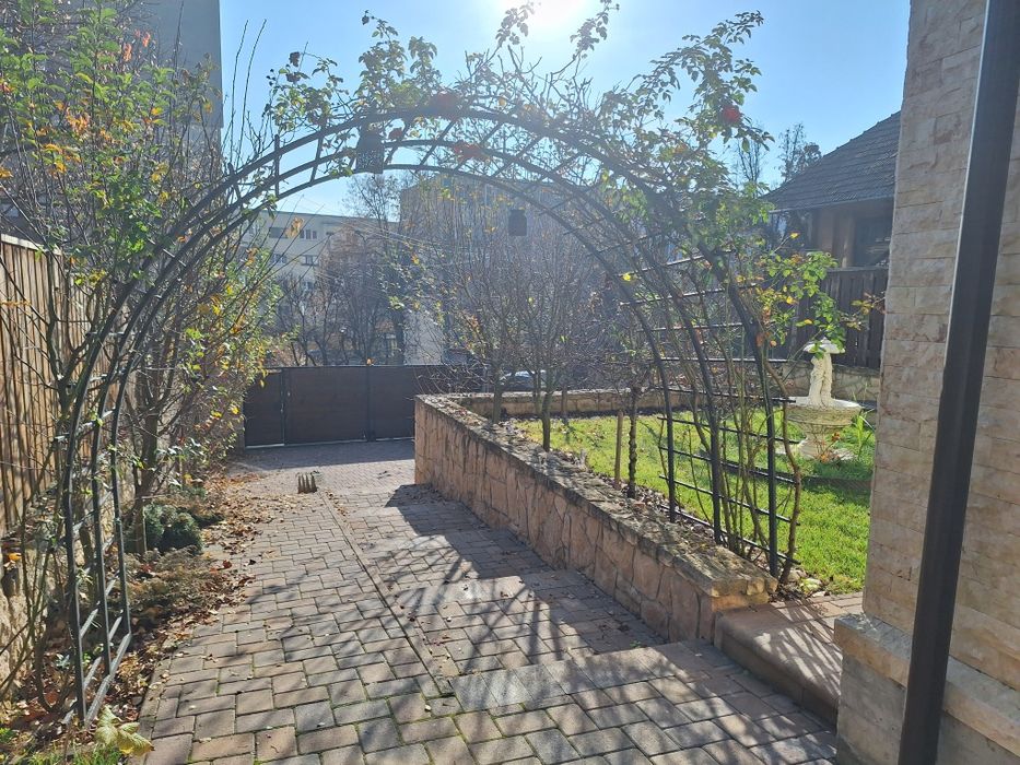 Casa de inchiriat Geigorescu 165 mp