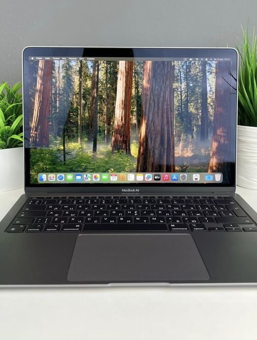Mackbook Air Retina 2020
