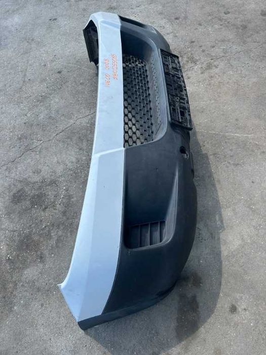 Dezmembrari Bara fata completa IVECO DAILY 2.3 euro 4 cod piesa 5801255055 (grila superioara inclusa in pret)