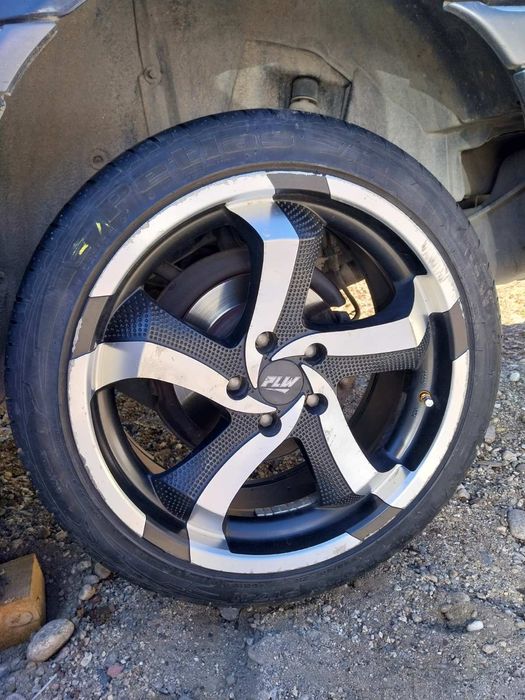 Джанти 18 ки с втулки и вентили за налягането оригинални