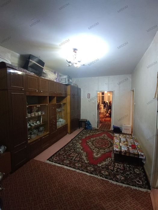 Ялангач эко базар 2/1/4 50м² зеркалка