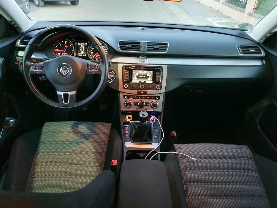 Passat b7 2.0 tdi 140 cp 2012 recent adus