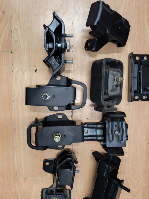 Тампони за Опел ФронтераA,Opel Frontera B,Исузу Трипер.