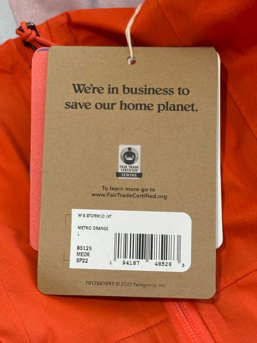 Продавам ново водоустойчиво яке Patagonia Storm10 Jacket, Metric Orange, размер L