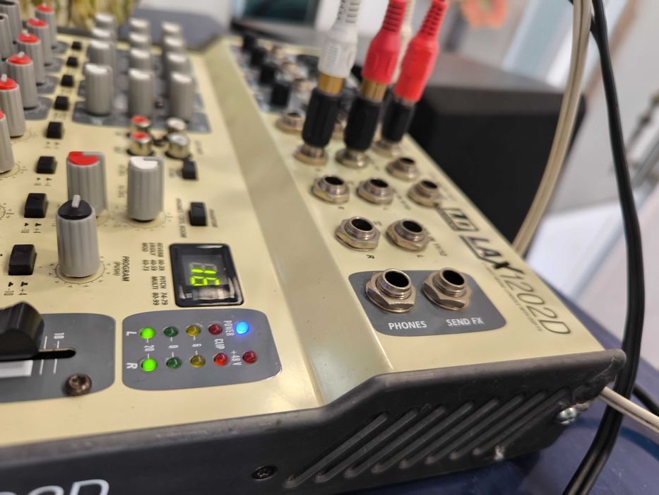 Dj mixer миксер смесител пулт за музика Soundcraft LD