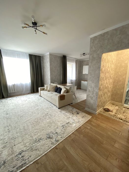 Продаю 1 комн-квартиру студию