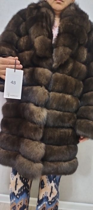 Продаю шубу новую